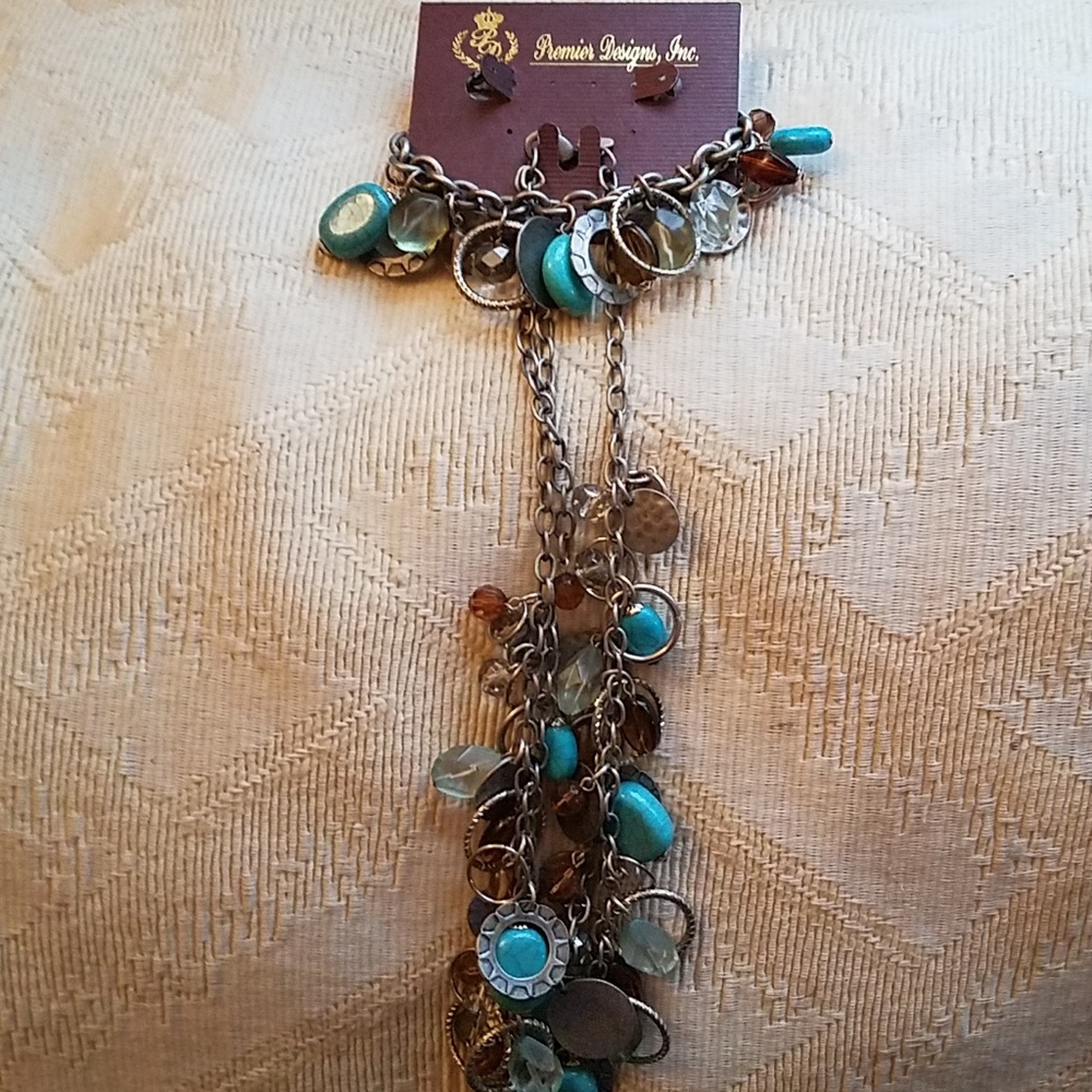 Whimsical necklace and bracelet set